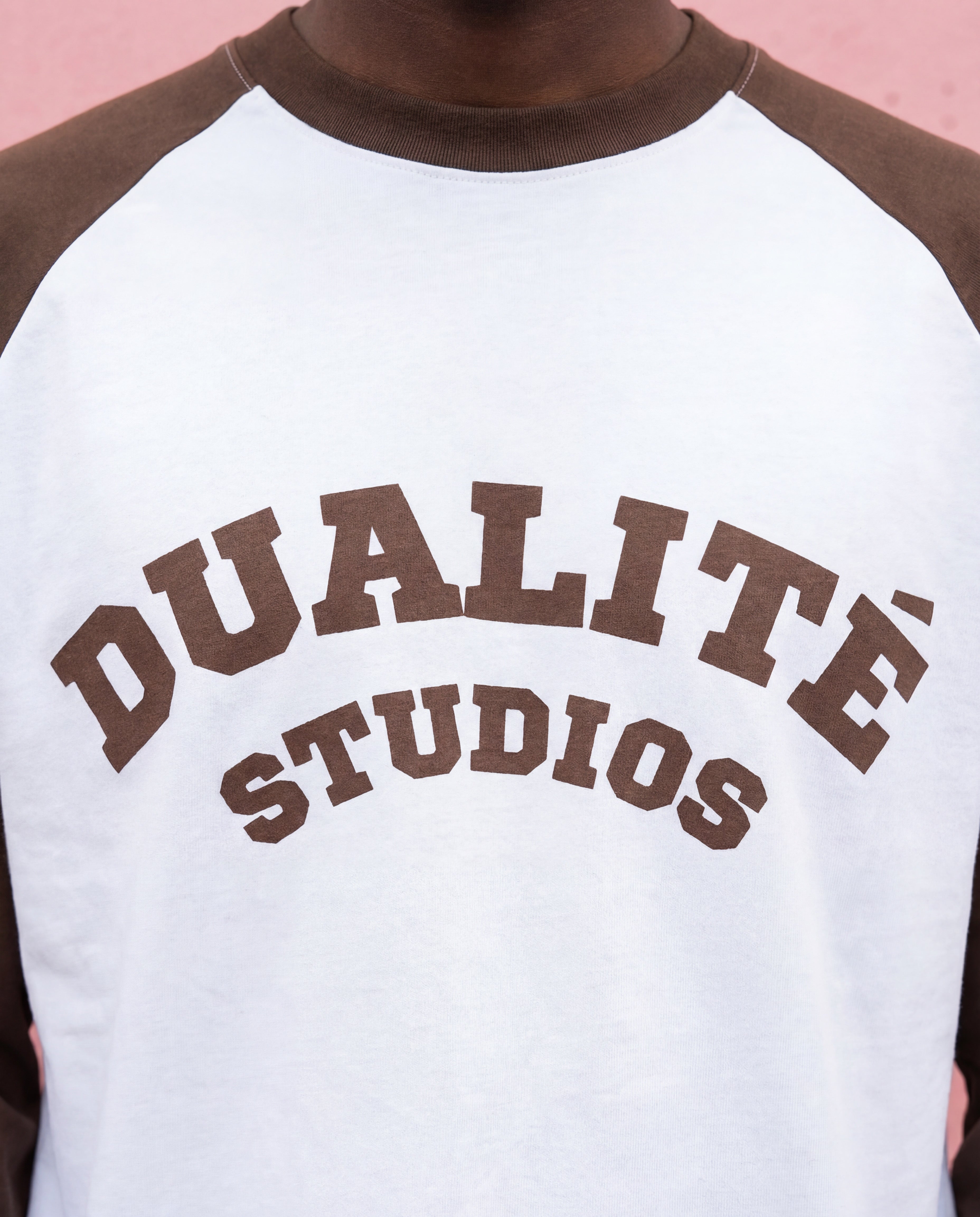 Raglan Longsleeve Coffee-White